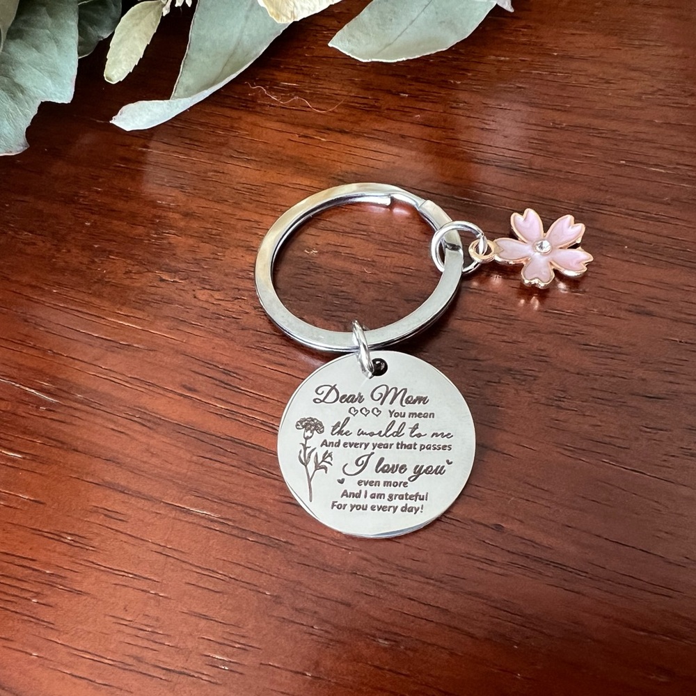 🌸Custom Mothers Day Keychains🌸 - Picture 5 of 12